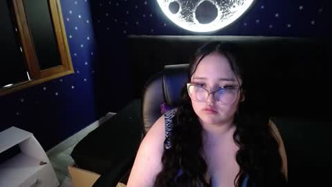 beyota online show from December 13, 7:53 pm