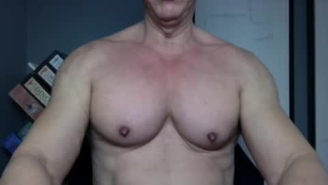 Snapshot of bgdkmuscleguy chatting on October 19, 5:24 pm BGDKMUSCLEGUY - SELECTED BY CHATURBATE AS A TOP BROADCASTER FOR 2023 online show from October 19, 5:24 pm