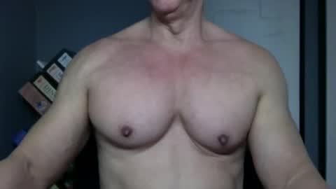 Snapshot of bgdkmuscleguy chatting on October 20, 4:51 pm BGDKMUSCLEGUY - SELECTED BY CHATURBATE AS A TOP BROADCASTER FOR 2023 online show from October 20, 4:51 pm