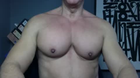 BGDKMUSCLEGUY - SELECTED BY CHATURBATE AS A TOP BROADCASTER FOR 2023 online show from April 19, 7:05 pm