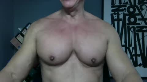BGDKMUSCLEGUY - SELECTED BY CHATURBATE AS A TOP BROADCASTER FOR 2023 online show from April 24, 6:43 pm