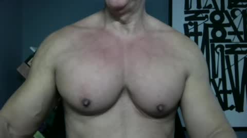 BGDKMUSCLEGUY - SELECTED BY CHATURBATE AS A TOP BROADCASTER FOR 2023 online show from May 13, 5:32 pm