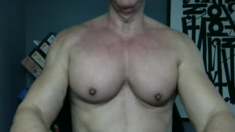 BGDKMUSCLEGUY - SELECTED BY CHATURBATE AS A TOP BROADCASTER FOR 2023 online show from June 17, 1:41 am