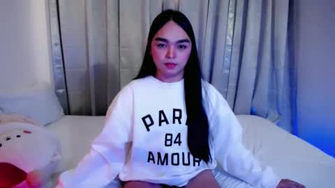 Snapshot of bhabytrans69 chatting on December 28, 6:06 am BHABY 3 online show from December 28, 6:06 am