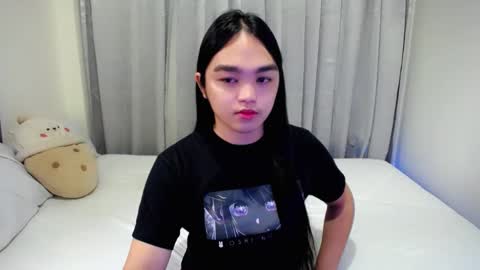 Snapshot of bhabytrans69 chatting on January 12, 9:19 am BHABY 3 online show from January 12, 9:19 am