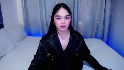 Snapshot of bhabytrans69 chatting on January 25, 7:28 am BHABY 3 online show from January 25, 7:28 am