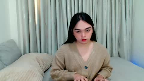 Snapshot of bhabytrans69 chatting on December 3, 10:19 pm BHABY 3 online show from December 3, 10:19 pm