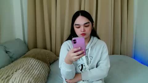 Snapshot of bhabytrans69 chatting on February 19, 11:34 pm BHABY 3 online show from February 19, 11:34 pm