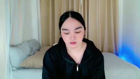 Snapshot of bhabytrans69 chatting on March 15, 9:54 pm BHABY 3 online show from March 15, 9:54 pm