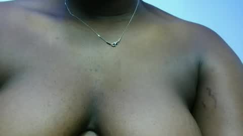 Snapshot of bhadgurl88 chatting on June 19, 4:28 am bhadgurl88 online show from June 19, 4:28 am