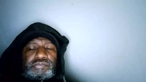 bi582945 online show from November 30, 5:17 pm