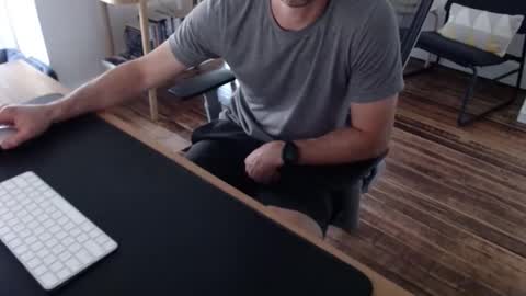 bi_sexy_man online show from June 7, 4:22 pm