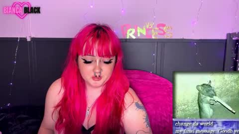 Snapshot of biablack chatting on April 15, 2:51 am Bianca Black online show from April 15, 2:51 am
