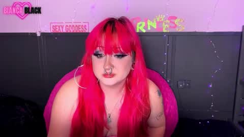 Snapshot of biablack chatting on April 25, 3:09 am Bianca Black online show from April 25, 3:09 am