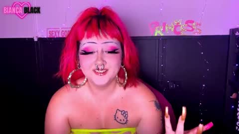 Snapshot of biablack chatting on June 6, 3:00 am Bianca Black online show from June 6, 3:00 am