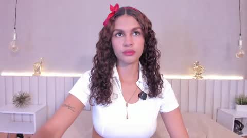bianca_angel_ online show from July 29, 8:29 pm