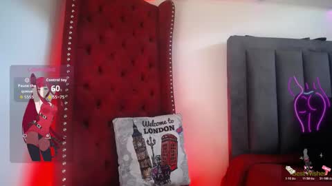 Snapshot of bianca_antonelli chatting on November 4, 12:48 pm Bianca Antonelli online show from November 4, 12:48 pm