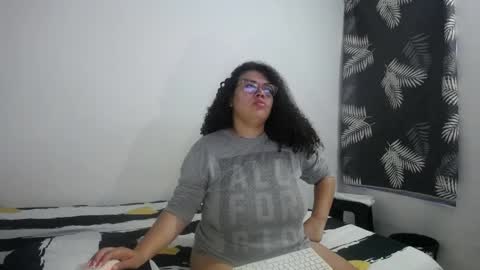 Snapshot of bianca_boobs chatting on April 1, 10:49 am Bianca Tuesday to Sunday from 2am to 6am UTC-5 online show from April 1, 10:49 am