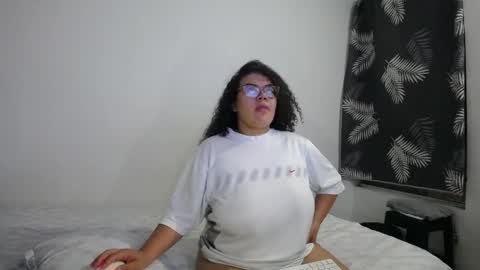 Snapshot of bianca_boobs chatting on April 23, 9:08 am Bianca Tuesday to Sunday from 2am to 6am UTC-5 online show from April 23, 9:08 am