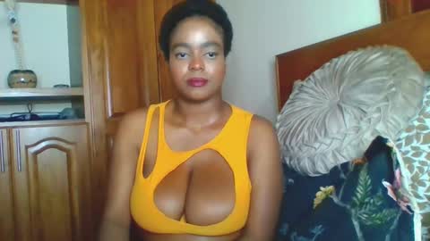 bianca ebony online show from February 8, 11:13 pm