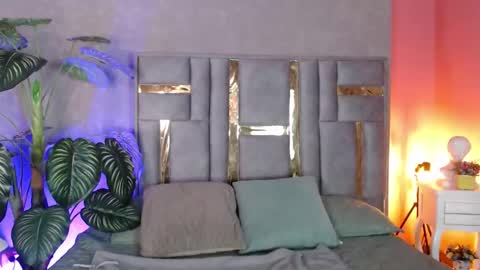 Bianca online show from October 8, 3:15 am