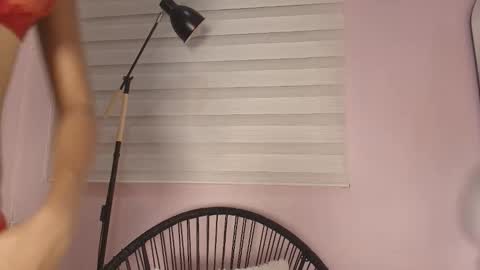 Snapshot of biancaa__18 chatting on November 10, 8:08 pm biancaa__18 online show from November 10, 8:08 pm