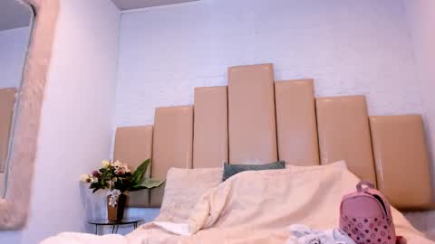 Bianca online show from March 15, 2:45 pm