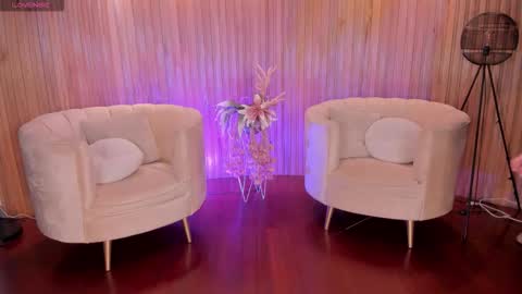 Snapshot of biancapierce_ chatting on September 14, 1:54 pm Bianca Pierce online show from September 14, 1:54 pm