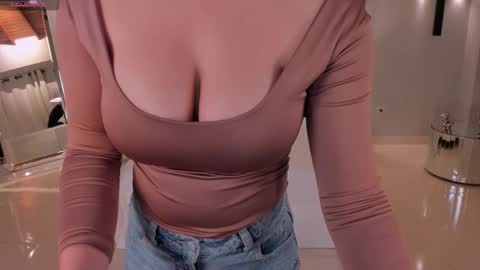 Snapshot of biancapierce_ chatting on November 12, 11:43 am Bianca Pierce online show from November 12, 11:43 am