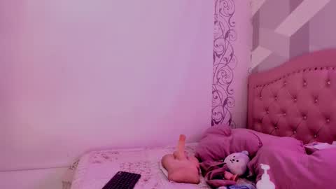 Snapshot of biancashermann chatting on November 1, 5:48 pm Bianca online show from November 1, 5:48 pm