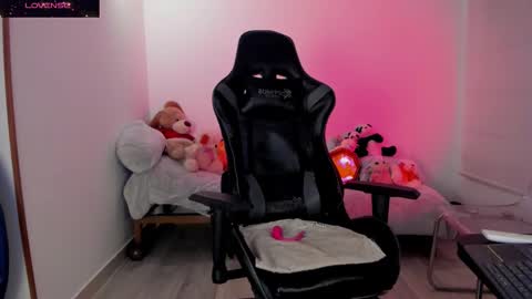 Biancastrong.. IGThebiancastrong online show from February 24, 2:20 am