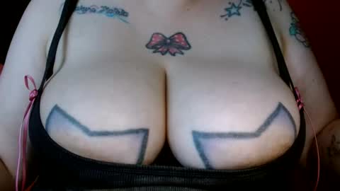 Snapshot of bianka_star_ chatting on September 30, 2:00 pm bianca online show from September 30, 2:00 pm