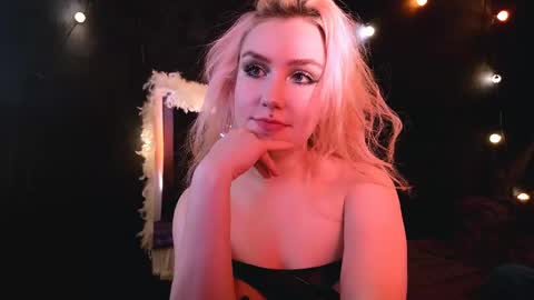 Snapshot of bibi_iva chatting on April 26, 7:00 pm bibi_iva online show from April 26, 7:00 pm