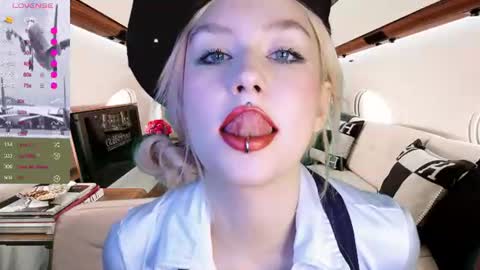 Snapshot of bibi_iva chatting on July 22, 12:41 pm bibi_iva online show from July 22, 12:41 pm