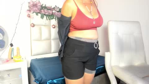 bibiana_js_ online show from December 17, 12:33 pm