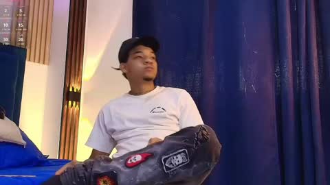 Snapshot of bick_jhonn chatting on June 6, 7:51 pm Bick Khonn online show from June 6, 7:51 pm