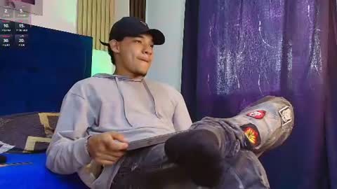 Snapshot of bick_jhonn chatting on June 9, 7:14 pm Bick Khonn online show from June 9, 7:14 pm