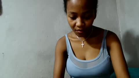 bienvenue987832 online show from May 31, 5:04 am