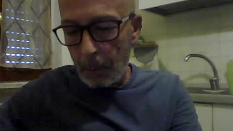 Snapshot of big23italy chatting on July 5, 6:09 am big23italy online show from July 5, 6:09 am