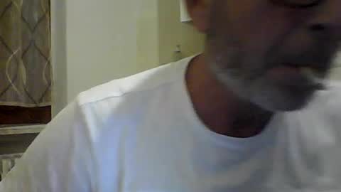 Snapshot of big23italy chatting on July 12, 8:11 pm big23italy online show from July 12, 8:11 pm