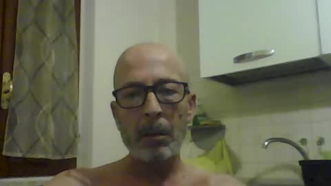 Snapshot of big23italy chatting on July 21, 7:05 pm big23italy online show from July 21, 7:05 pm