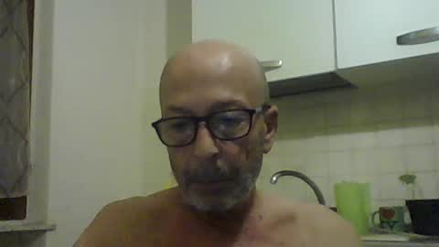Snapshot of big23italy chatting on July 26, 4:42 am big23italy online show from July 26, 4:42 am
