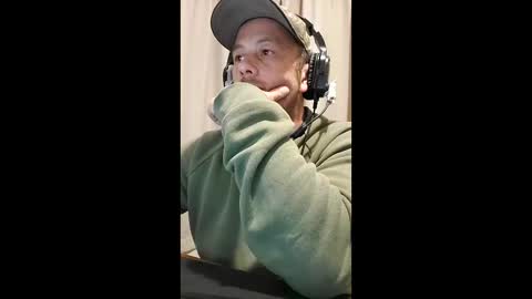 Snapshot of big_balls_big_load chatting on February 3, 3:39 pm big_balls_big_load online show from February 3, 3:39 pm