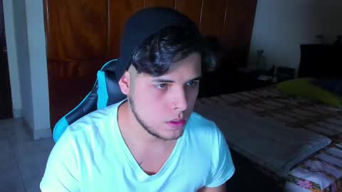 Logan Sprouse online show from October 7, 11:46 pm