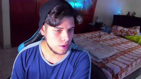 Logan Sprouse online show from October 20, 8:09 pm