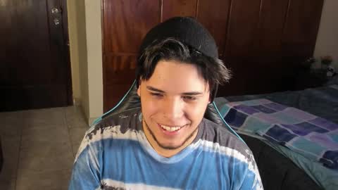 Logan Sprouse online show from November 8, 8:40 pm