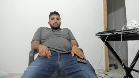 Tommy online show from December 22, 5:37 am