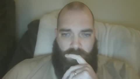 Snapshot of big_daddy_big_d chatting on December 28, 2:22 am big_daddy_big_d online show from December 28, 2:22 am