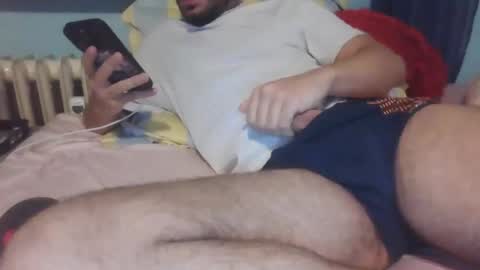 Snapshot of big_dick_xxl chatting on October 29, 10:33 pm big_dick_xxl online show from October 29, 10:33 pm