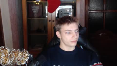 big_joni online show from December 16, 8:03 pm